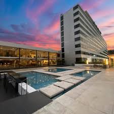Eurobuilding Tama San Cristobal