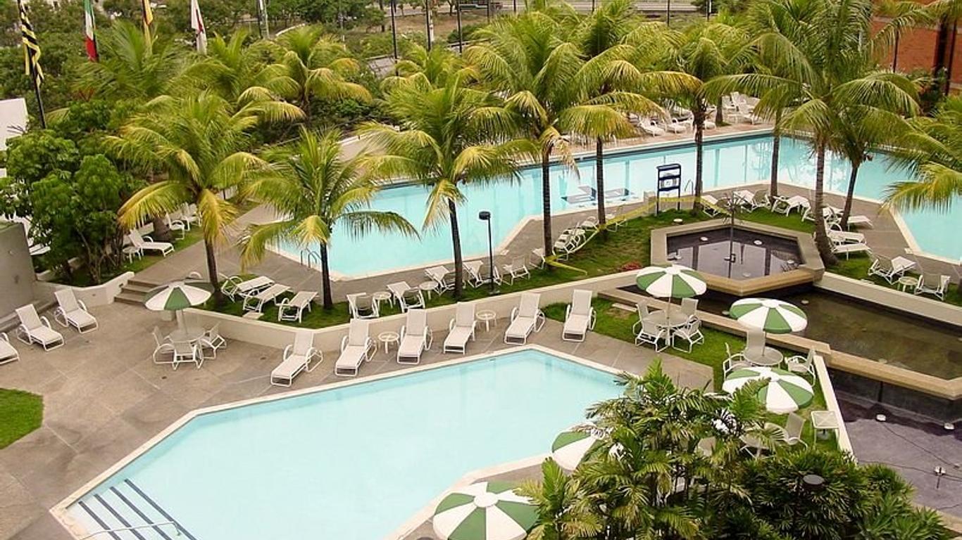 Eurobuilding Hotel & Suites