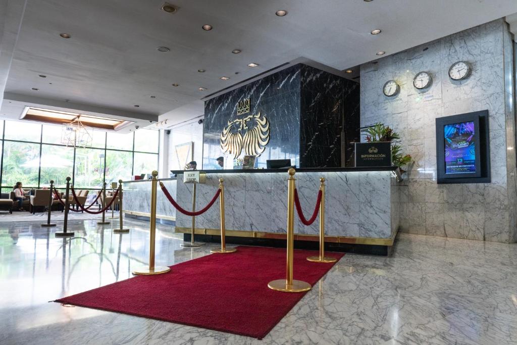 Eurobuilding Hotel & Suites