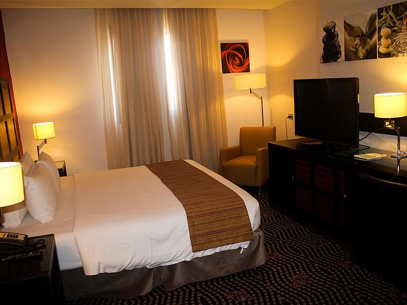 Paraguana Mall Hotel